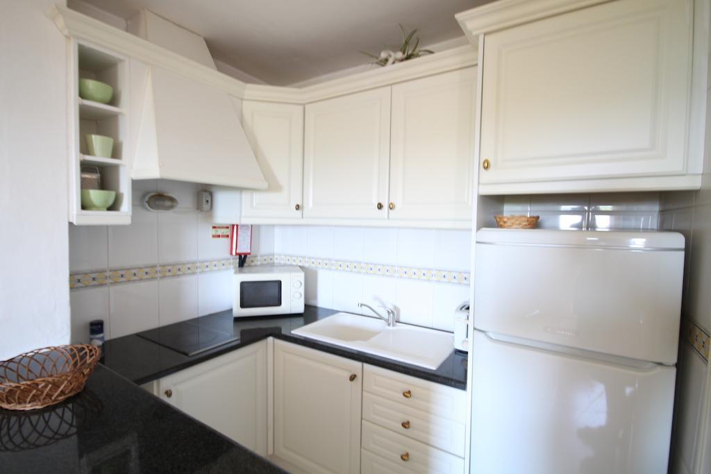 Praia Da Oura Apartment - 100 M From The Beach - By Bedzy Albufeira Buitenkant foto